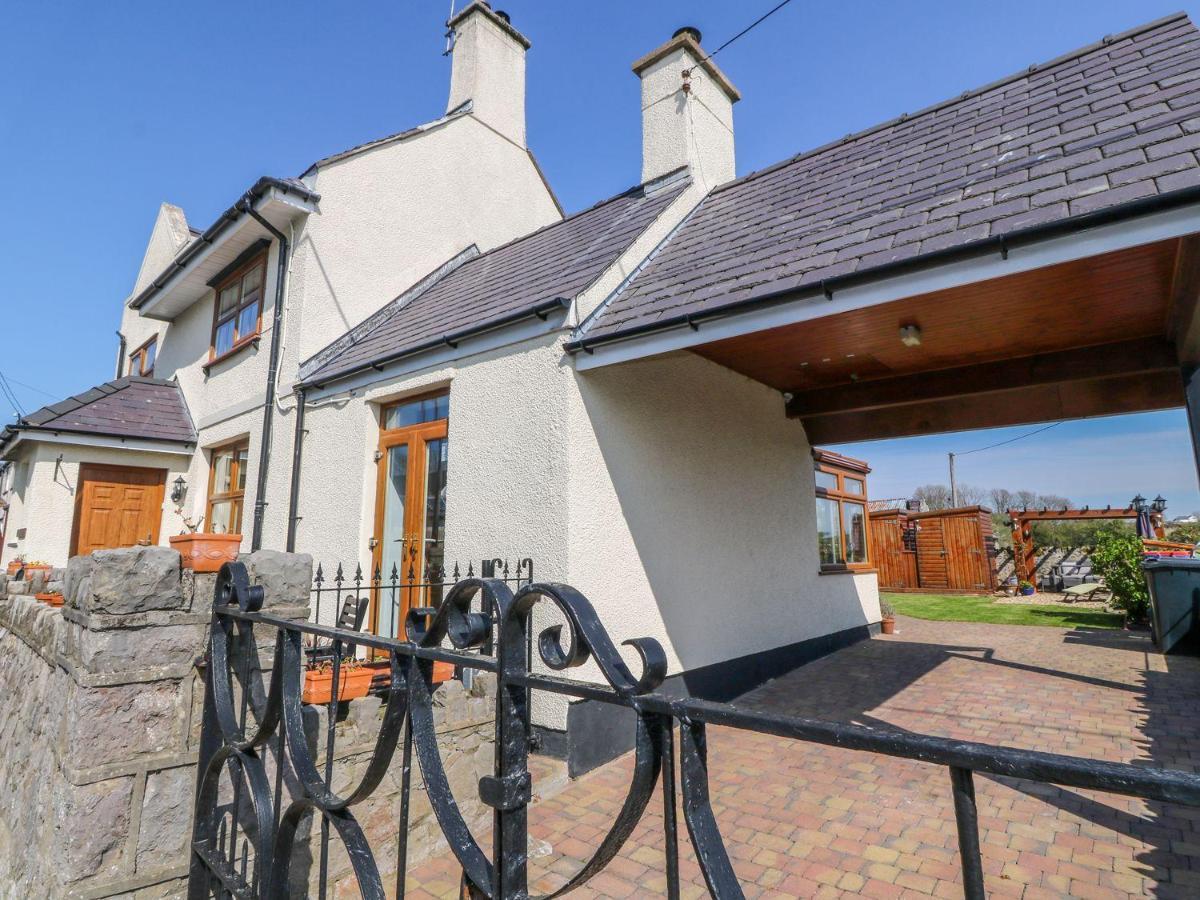 Morannedd Villa Llanfairpwllgwyngyll Exterior photo