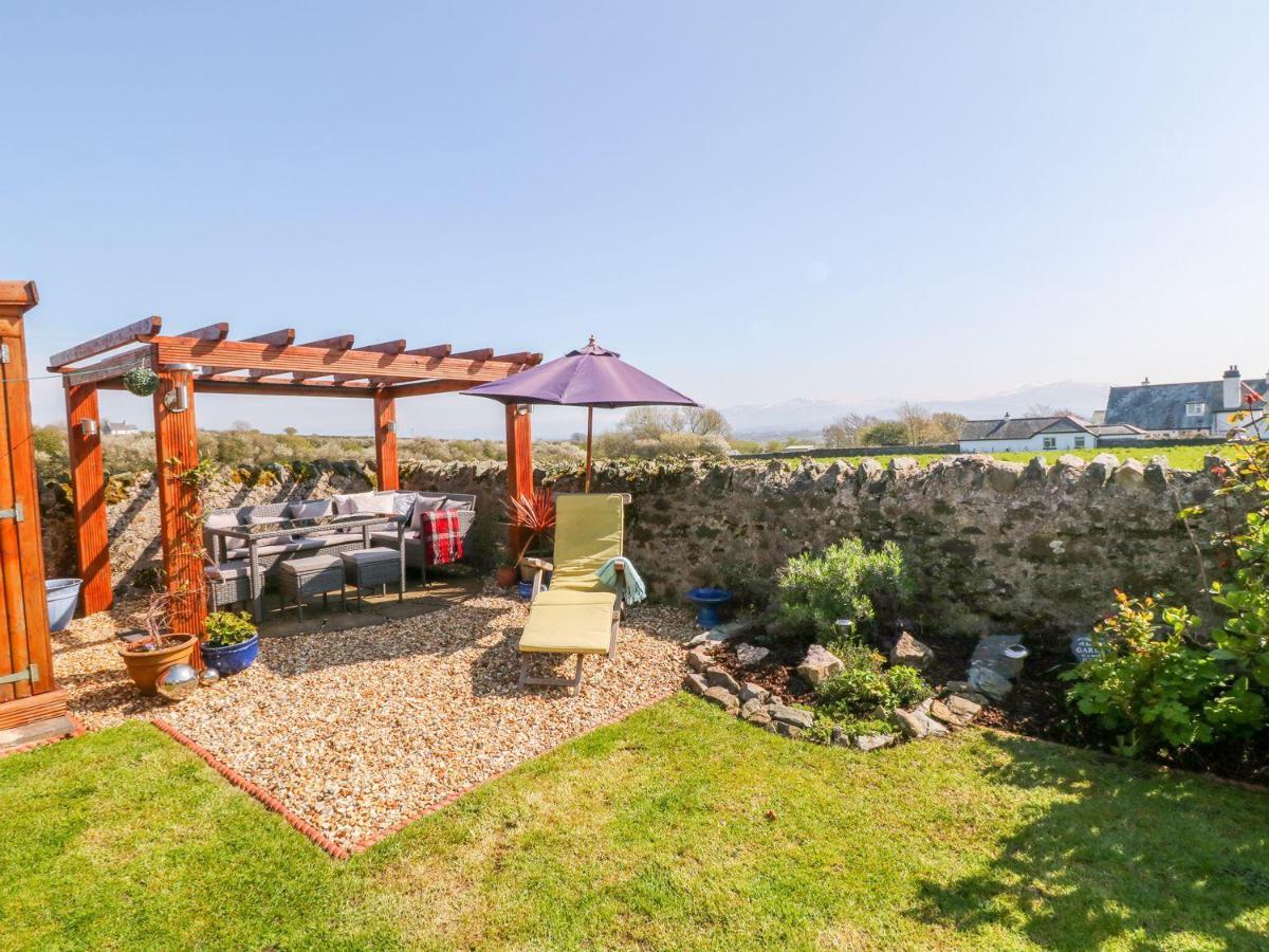 Morannedd Villa Llanfairpwllgwyngyll Exterior photo